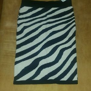 Knee length zebra print skirt